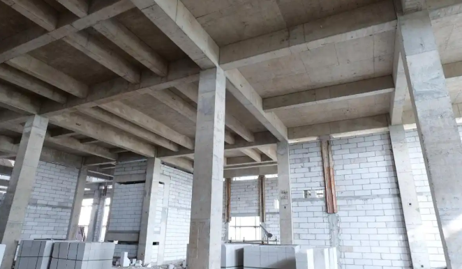 云南砚山县城北污水处理厂全力冲刺主体结构收官